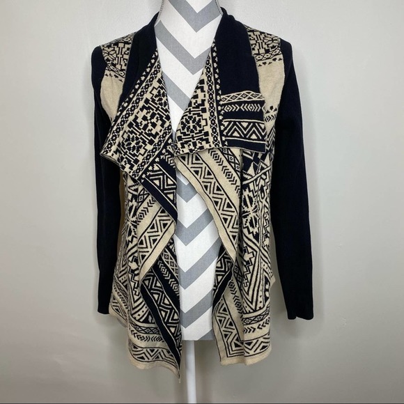Lucky Brand Aztec Cream & Black Waterfall Open Cardigan Small - Picture 2 of 8